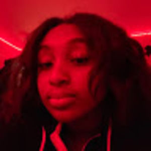 Meet your Posher, Danasha